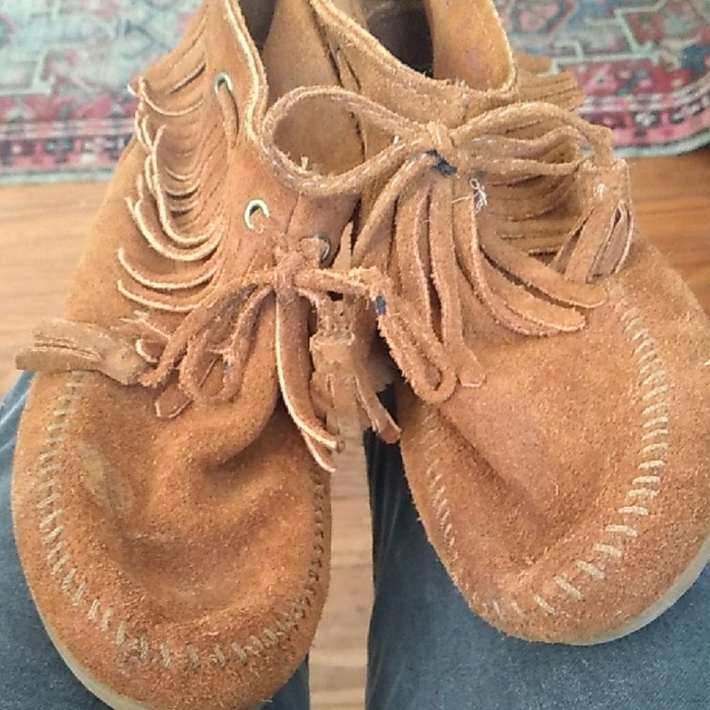 Minnetonka Suede Moccasin Boots with Fringe 8